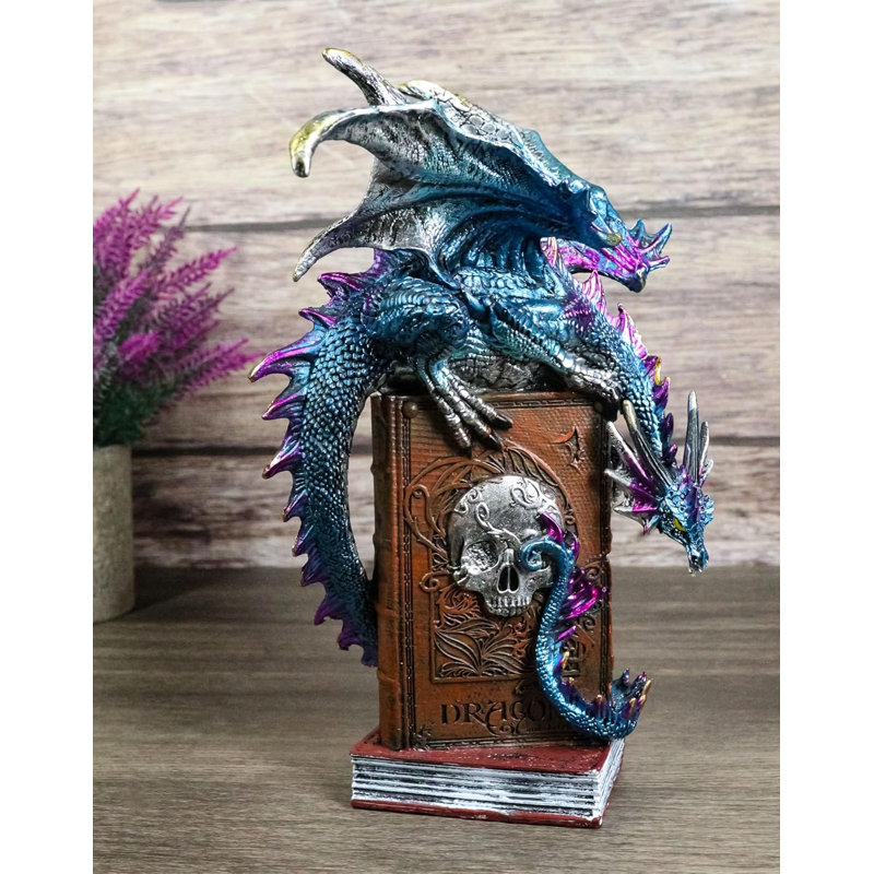 Figurine Spell Caster