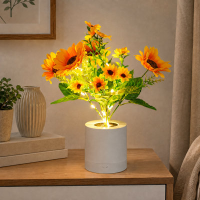 For Mom, Granddaughter, Girlfriend, Friend or Wife — Sunflower decorative lamp intended as a birthday or Christmas gift and suited to bedrooms, bars and coffee spaces