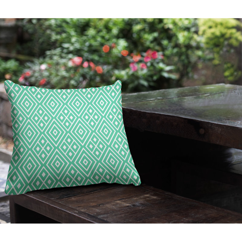 Housse et insert de coussin carré extérieur Aima, L 19 po x H 19 po, H 15 po x l 15 po