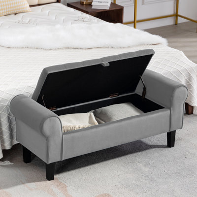 Jillia Velvet Upholstered Storage Bench