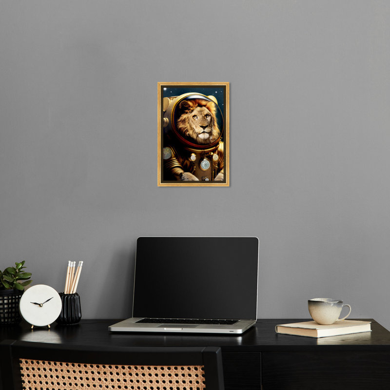«Bright Lion Astronaut Wall Art» par Notoriart, H 31 po x l 25 po, Cadre doré