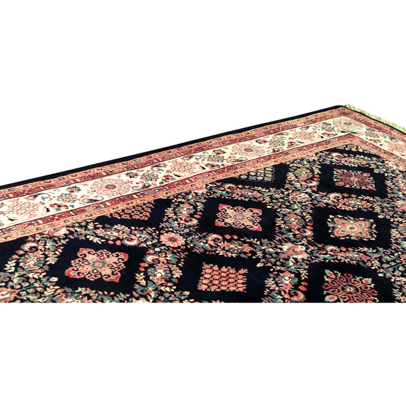 Hand Woven Wool Oriental Area Rug