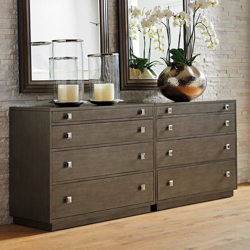 Ariana Cavalaire Bachelors Chest