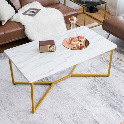 Table basse moderne Costway et pattes de pieds dorées en forme de Y