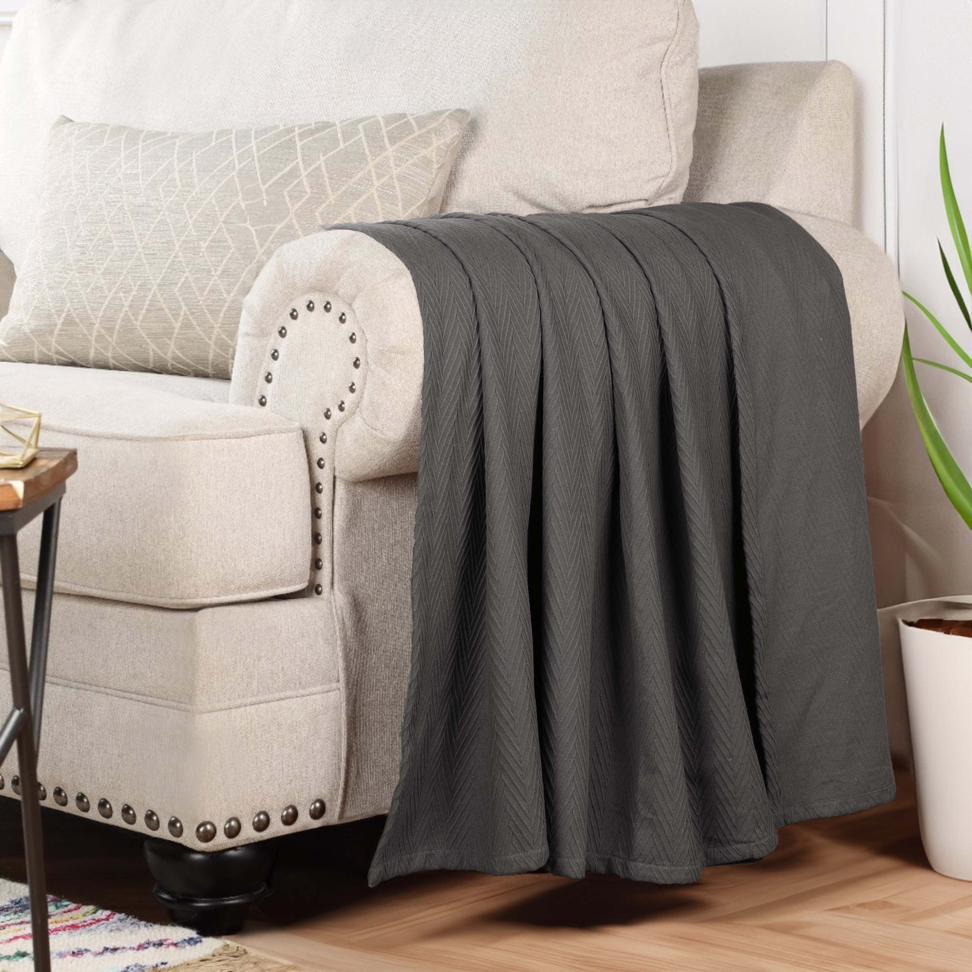 Jareth Woven Metro Zig-Zag All-Season Cotton Blanket, Charcoal, Throw