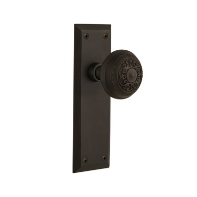 New York Plate with Egg & Dart Door Knob