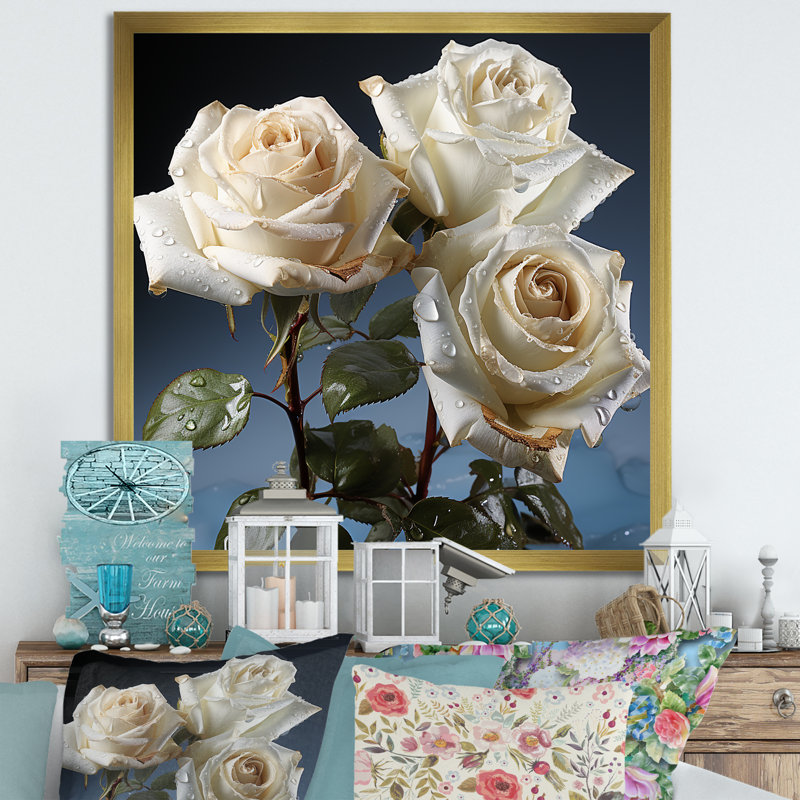 Monocrhome roses blanches en fleurs, H 16 po x l 16 po x P 1 po, Cadre doré simple