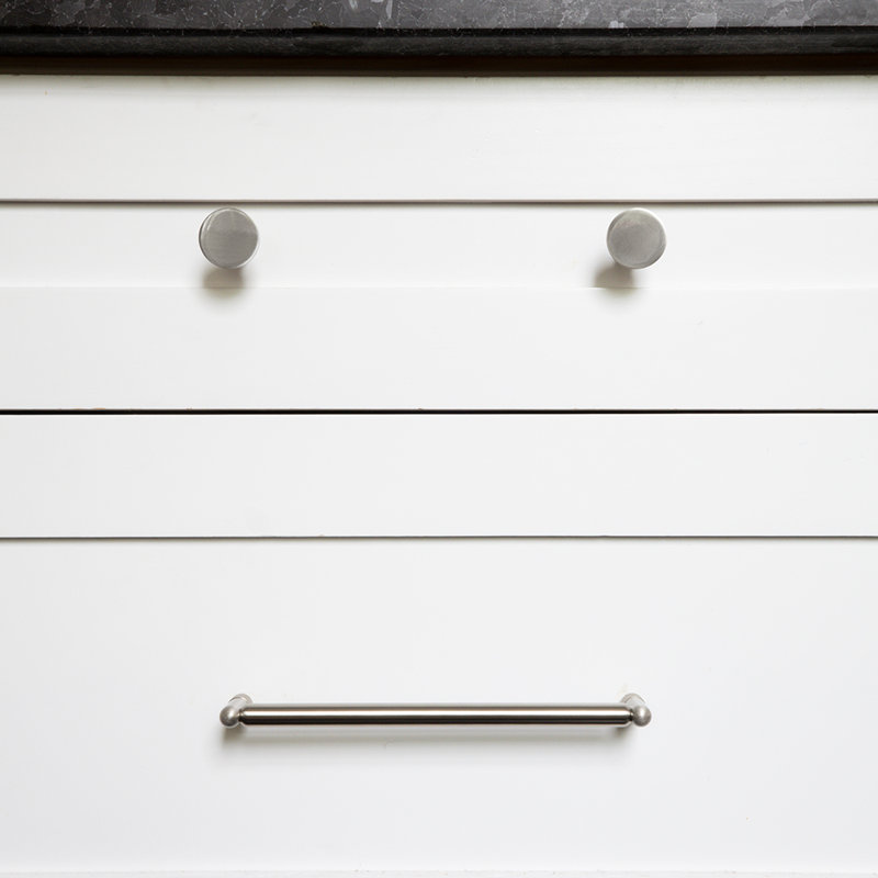 Knurled Circle Knob, Satin Nickel