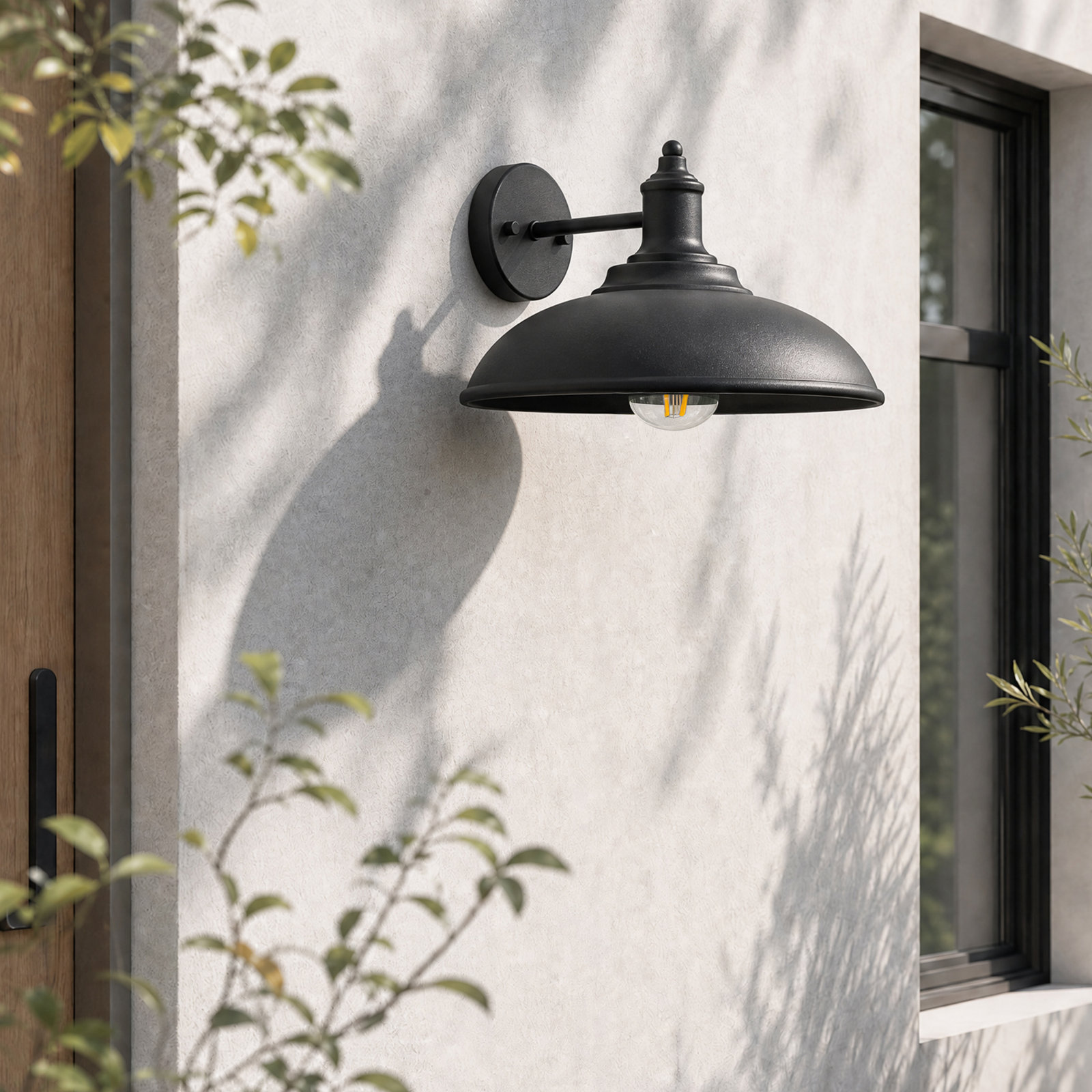 Florence 1-Light Outdoor Light, Black