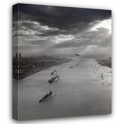 New York City Navy Day - 1945