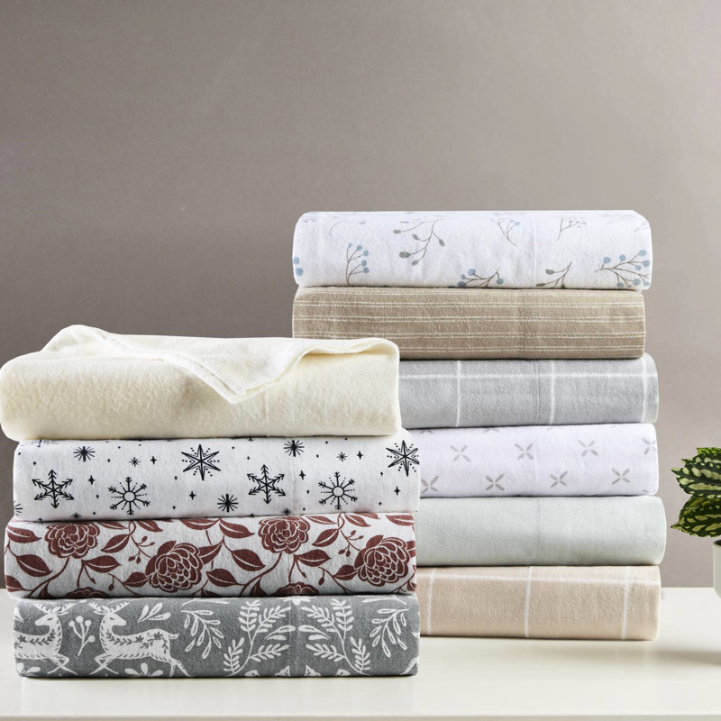Ensemble de draps 4 pièces - Imprimé faune de sauge d'hiver, 100% flanelle de coton, dimensions luxueuses surdimensionnées jusqu'à une hauteur de matelas de 18 po, douceur supérieure, drap-housse élastique, pré-rétréci