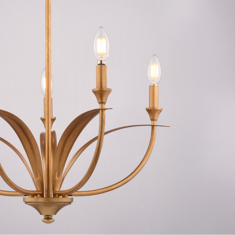 Lustre traditionnel style bougie 5 lumières Fern Ridge, finition dorée Heritage, 24 po de largeur, hauteur réglable