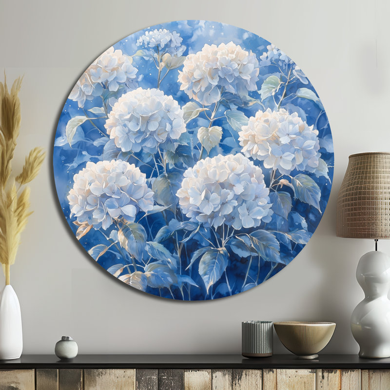 Hortensias dans le jardin d'hiver - art mural traditionnel blanc en métal, hydrangées rondes, H 16 po x l 16 po