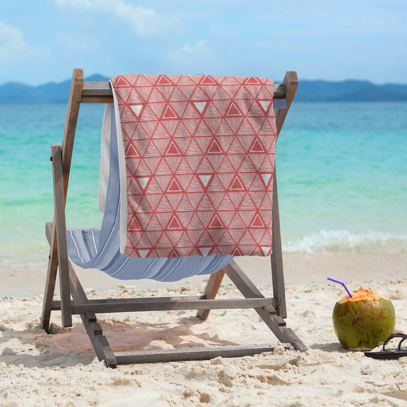 Serviette de plage classique à motif de triangles dessinés à la main, Marron