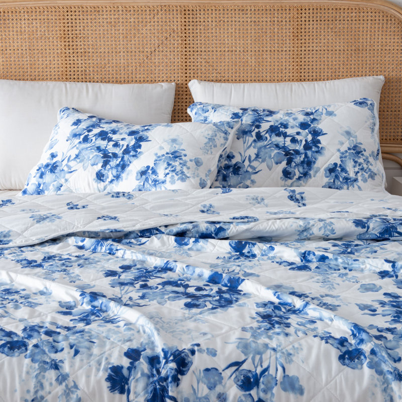 Blue Floral Twin Microfiber Reversible Quilt Set