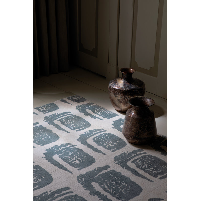 Wool Geometric Area Rug in Light Gray/Gray, 6'7" x 9'2"
