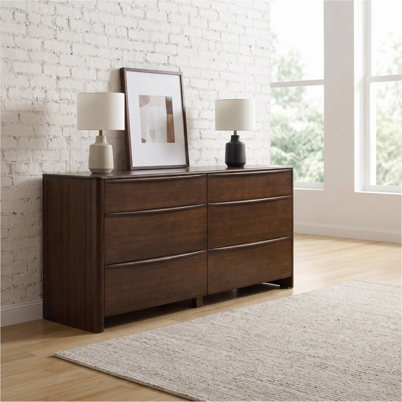 Catalina Dresser