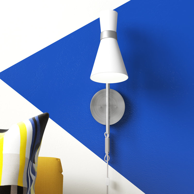 Deloatch Plug-in Swing Arm Sconce