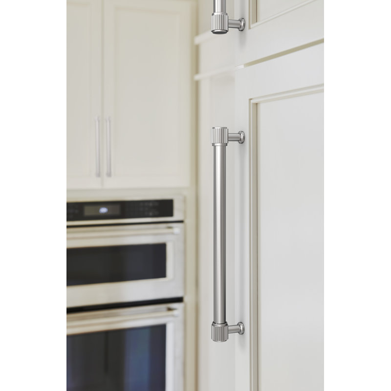 Poignée d'armoire Farewind, Chrome poli, 8 13/16"