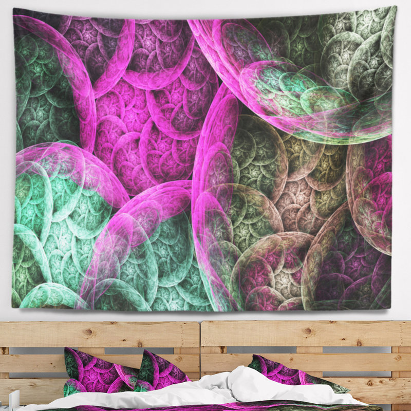 Tapisserie abstraite rose vert avec nuages dramatiques, H 78 po x l 92 po