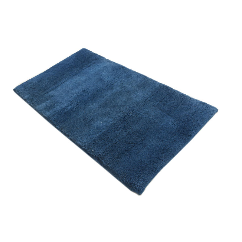 Tapis bleu marine 2 x 4 Pinson