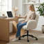 Chaise de bureau ergonomique avec accoudoirs réglables et fonction d'inclinaison