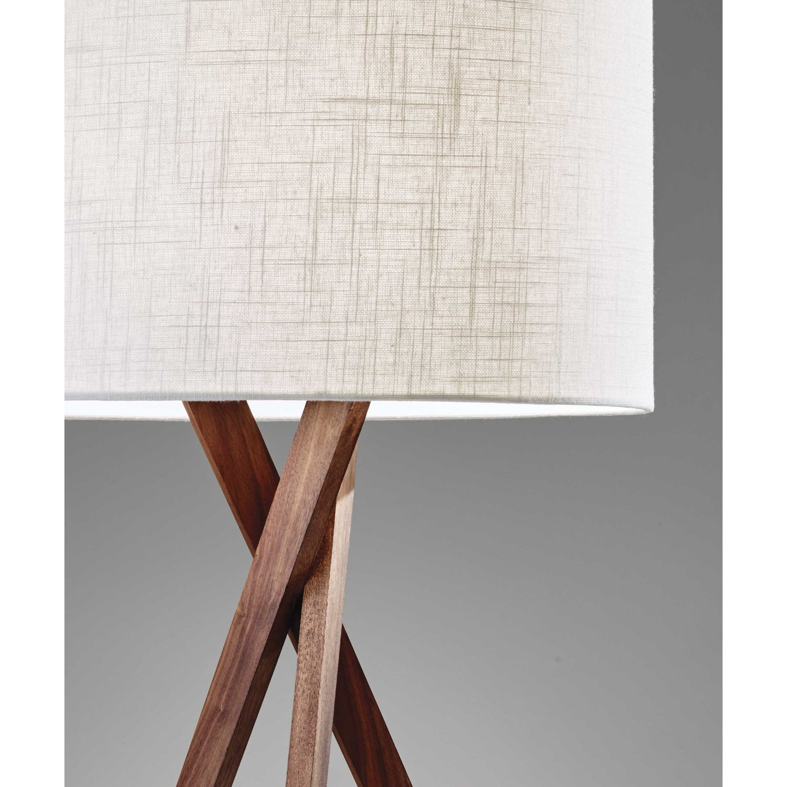 Harcourt Tripod Table Lamp, Metal