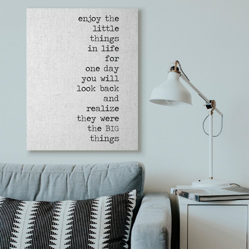 Enjoy par Anna Quach - impression d'art textuel, Toile tendue, H 48 po x l 36 po x P 1,5 po