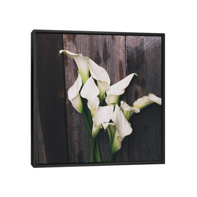 « calla lilies » par reproduction de photo sur toile tendue Olivia Joy