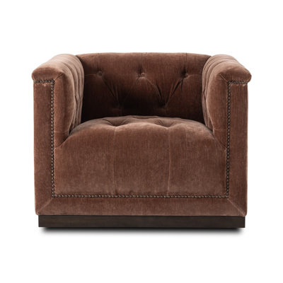 Maxx Swivel Chair