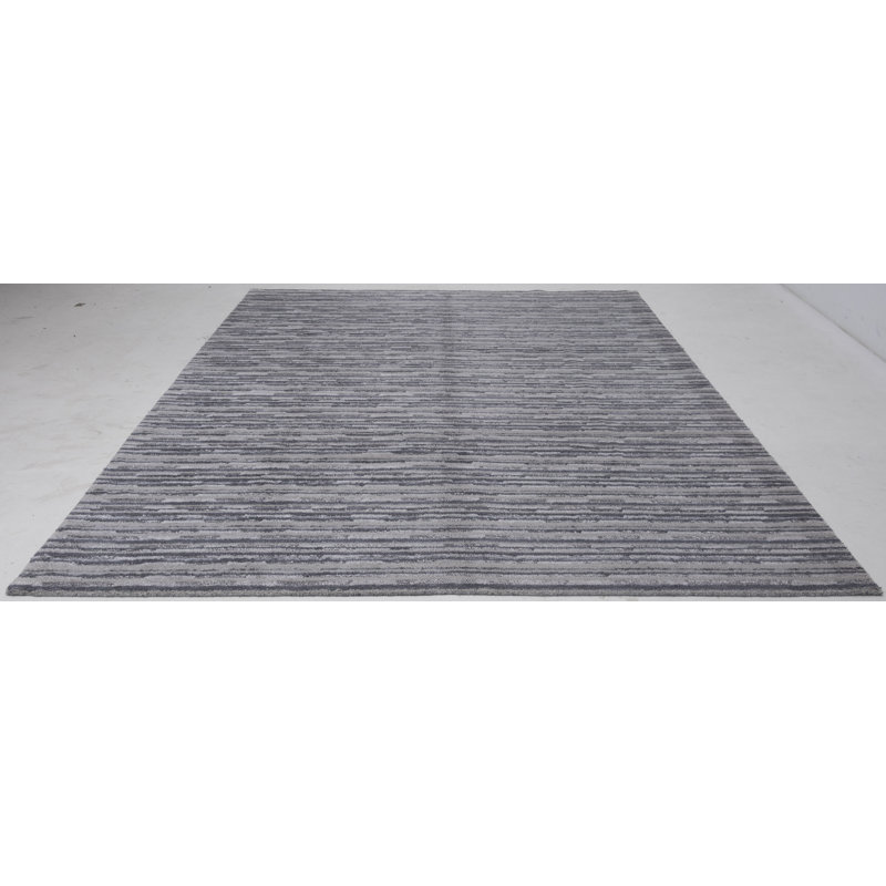 Handmade Cotton and Silk Striped Area Rug