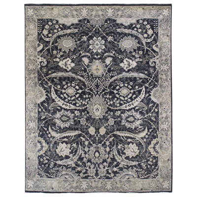 Wool Oriental Area Rug in Gray