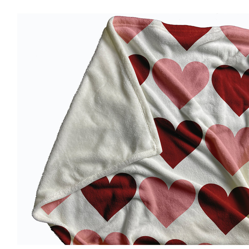 Jeté Alternating Hearts, L 30 po x L 39,75 po, Rouge Saint-Valentin