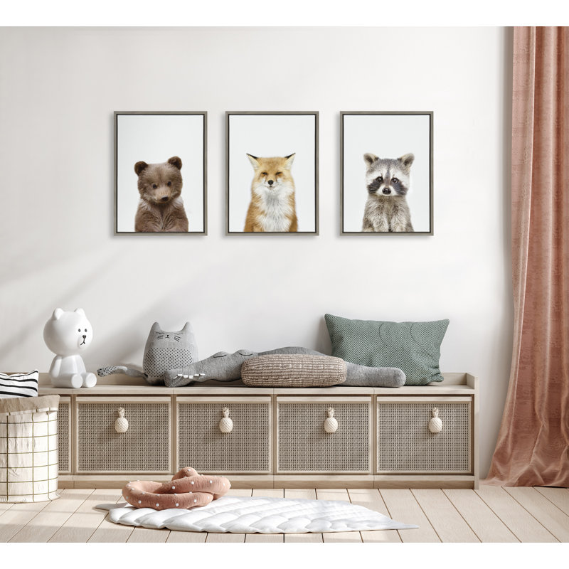 Ensemble d'art mural sur toile Studio Bear, Studio Fox et Studio Raccoon par Amy Peterson