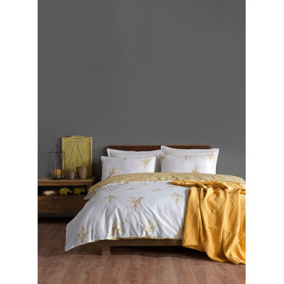 Luxury 100% Cotton Ranforce Quilt Cover Set, White & Yellow | Includes Duvet Cover (63 x 87), Flat Sheet (63 x 94), Pillowcase (20 x 28) | 145 Thread Count, Machine Washable, Stylish Pigment Printing, Elegant Design