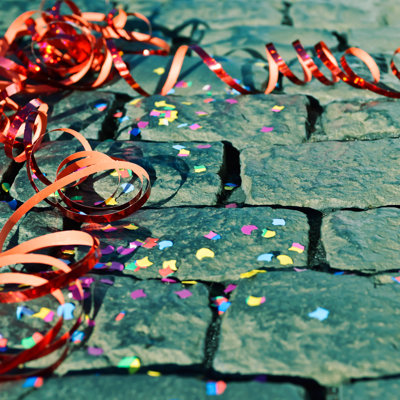 Alasdair Streamers and confetti on path 1 Piece Wrapped Canvas Wall Art