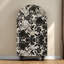 Armoire arquée avec tablettes et portes