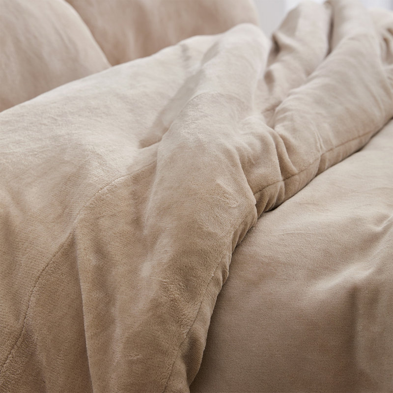Git Cozy Coma Inducer Velvety Oversized Comforter Set, Brown, Alaskan King Comforter + 4 Shams