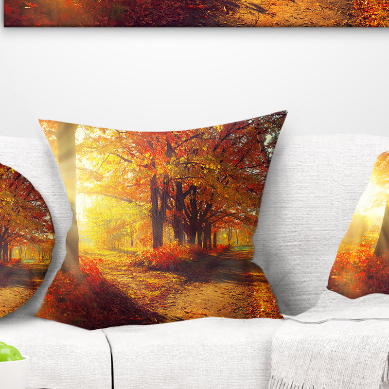 Coussin Autumnal Trees, 16 po x 16 po, Coussin décoratif