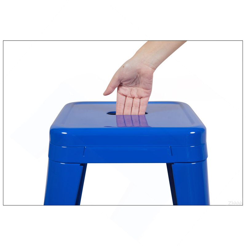 Tabouret à hauteur de comptoir 30 po, ensemble de 4 tabourets de bar en métal sans dossier, non empilable, amovible et facile à assembler, pour économiser de l'espace pour un îlot de cuisine / bar / café / salle à manger (bleu)