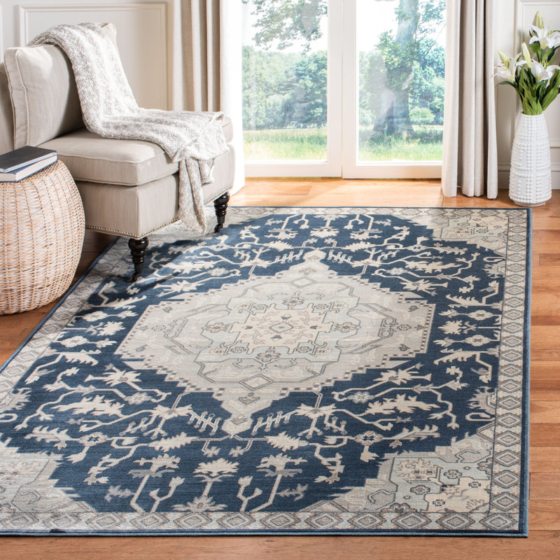 Kenbridge Oriental Viscose Area Rug, Rectangle 122 x 183 cm