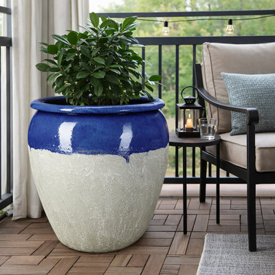 26 in. Maricopa Water Jar - Blue over Greystone