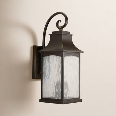 Outdoor Wall Lantern