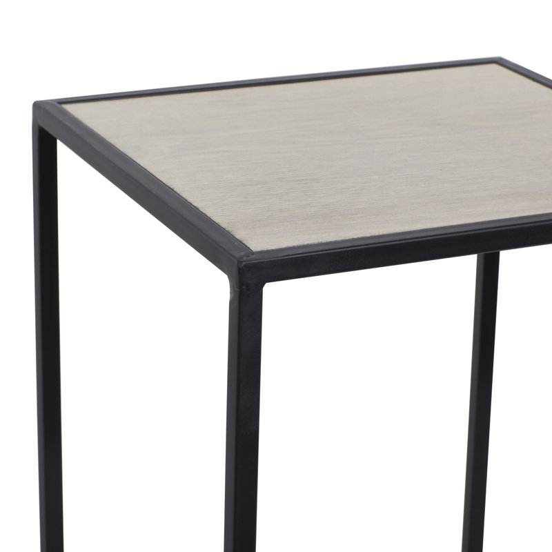 Ensemble de table d'appoint rectangulaire à piédestal en métal noir avec plateaux en bois brun Aqeel
