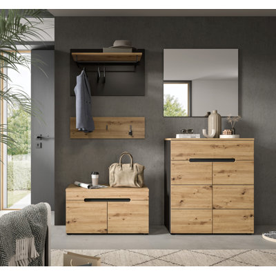 Immingham Wardrobe