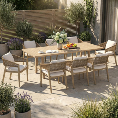 Outdoor 8-person Dining Set With Cushions