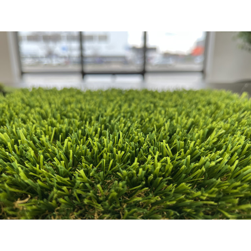 Gazon artificiel Mirage, H 1,57 po x l 72 po x P 240 po