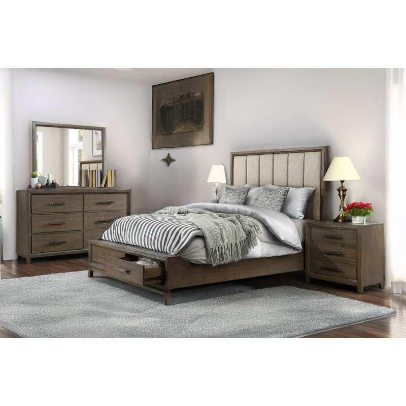 Lorne Brown Upholstered Storage Platform Bedroom Set, Très grand