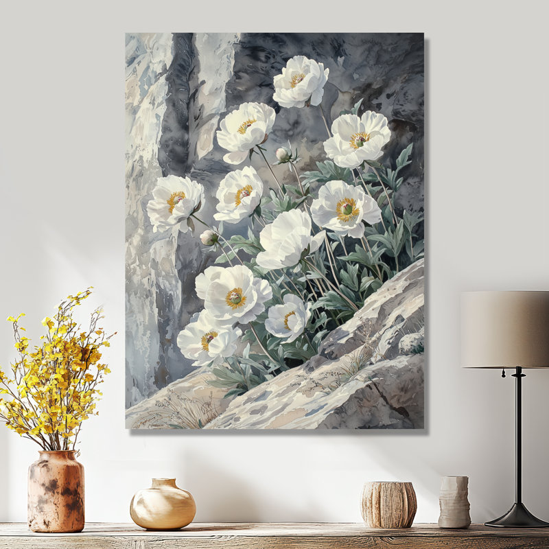 Britannia - Floral Canvas Wall Art, H 32 po x l 24 po, Toile tendue, Ne s'applique pas