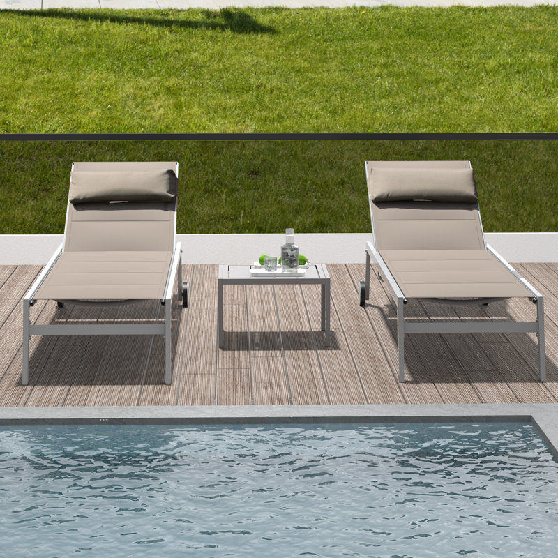 Chaise longue d'extérieur en métal Silko avec table, Kaki